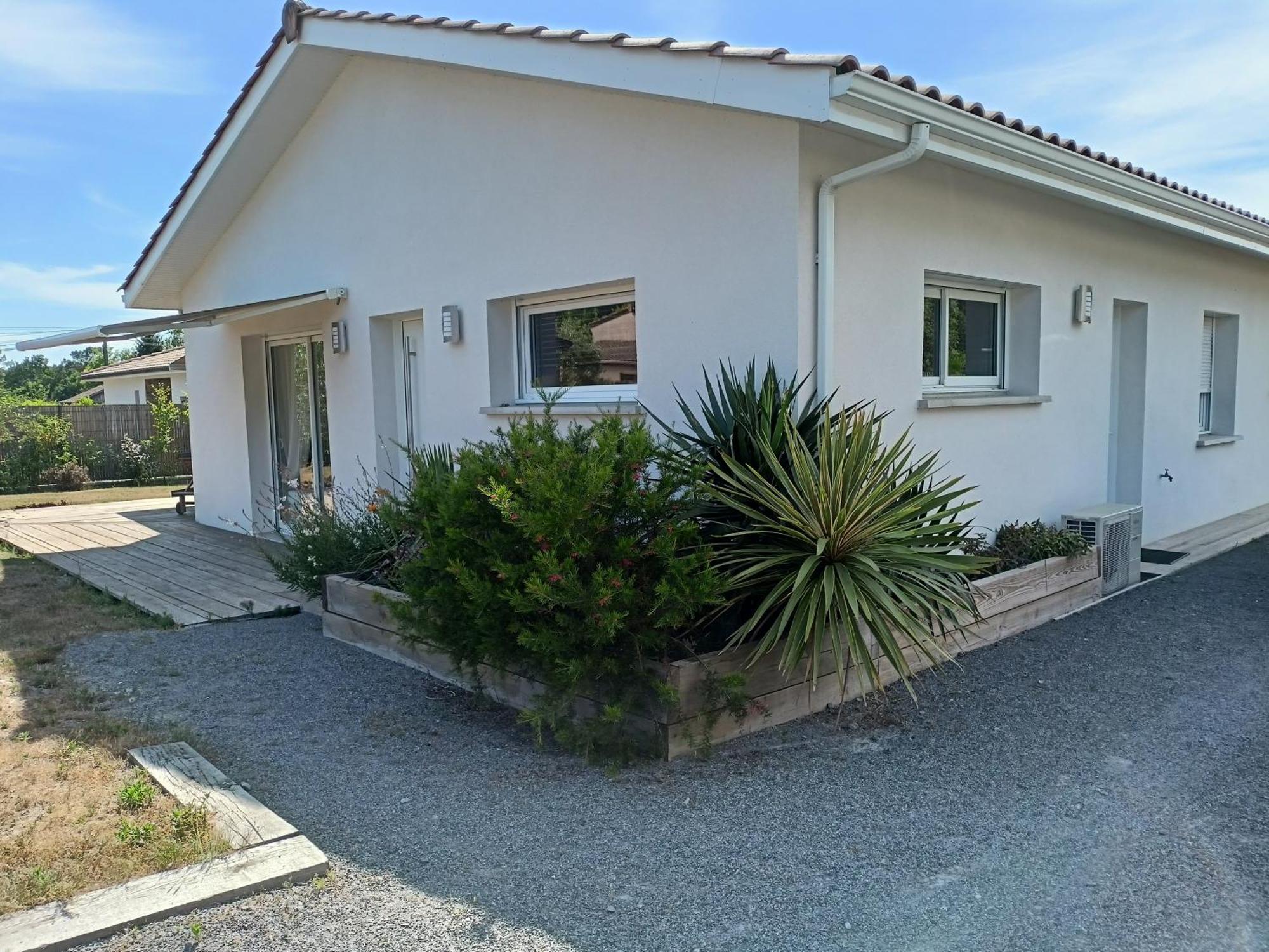 Chez Steph Villa Salles  Buitenkant foto